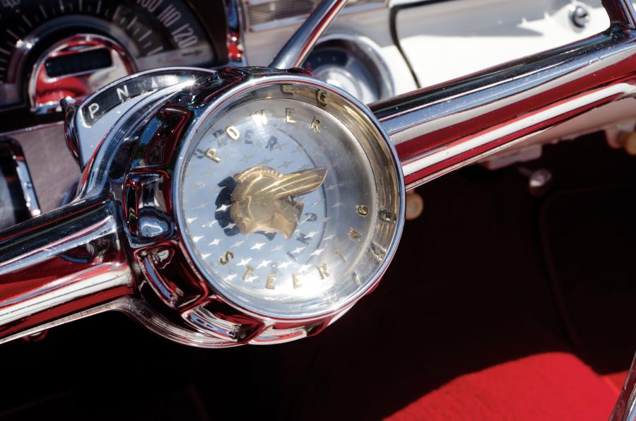  Pontiac Star Chief Convertible Coupe 1956 года  (фото 5 из 26)